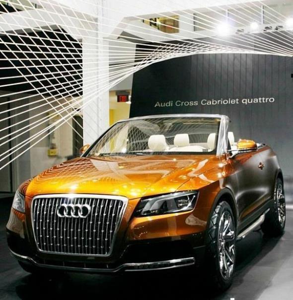 Mittelpunkt des kreativen Auftrittes von Audi bildet die Automobilstudie Audi Cross Cabriolet Quattro. 